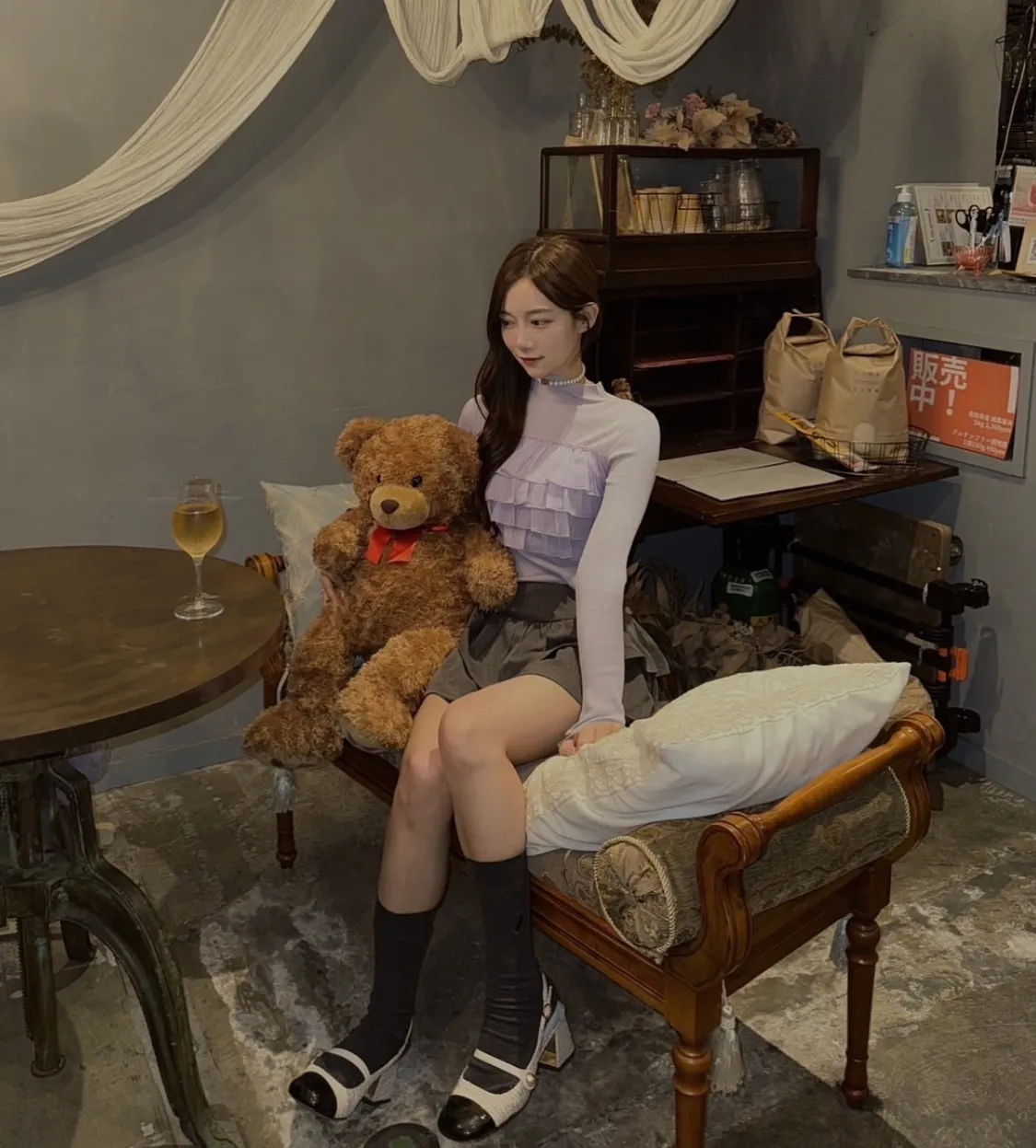 隠れ家BARレバレッジの店内の様子