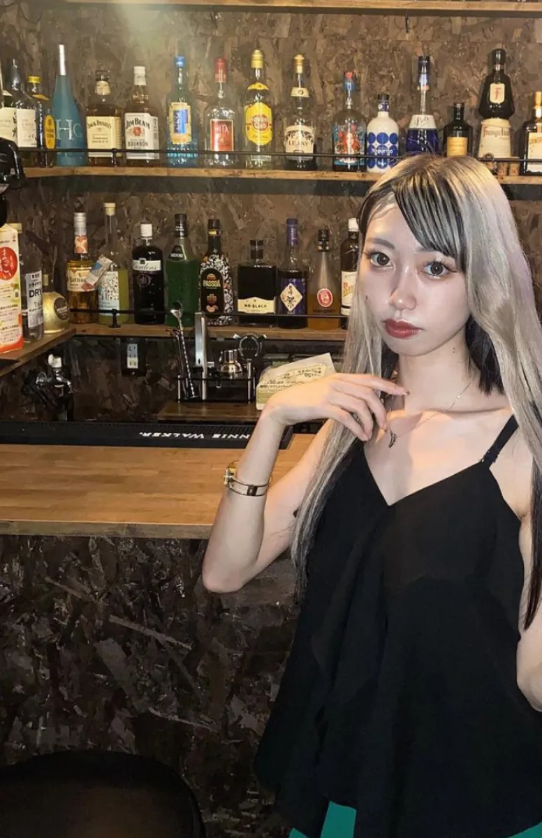 隠れ家BARレバレッジの店内の様子